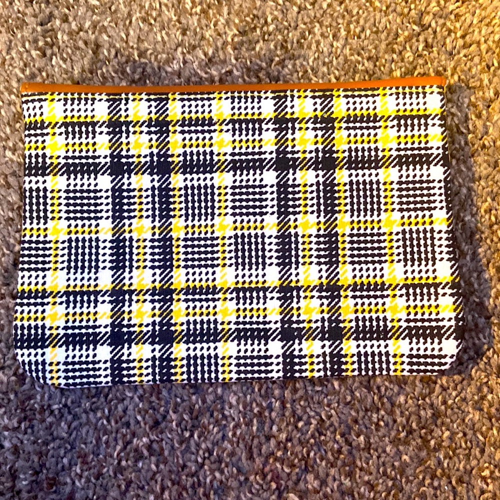 Makeup bag